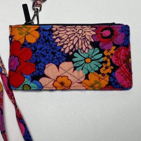 Vera Bradley Wristlet Clutch in Floral Fiesta Quilted Detachable Strap Colorful - Picture 3 of 5